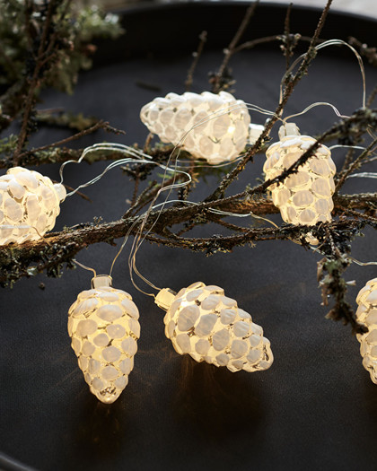LED glass pine cone garland